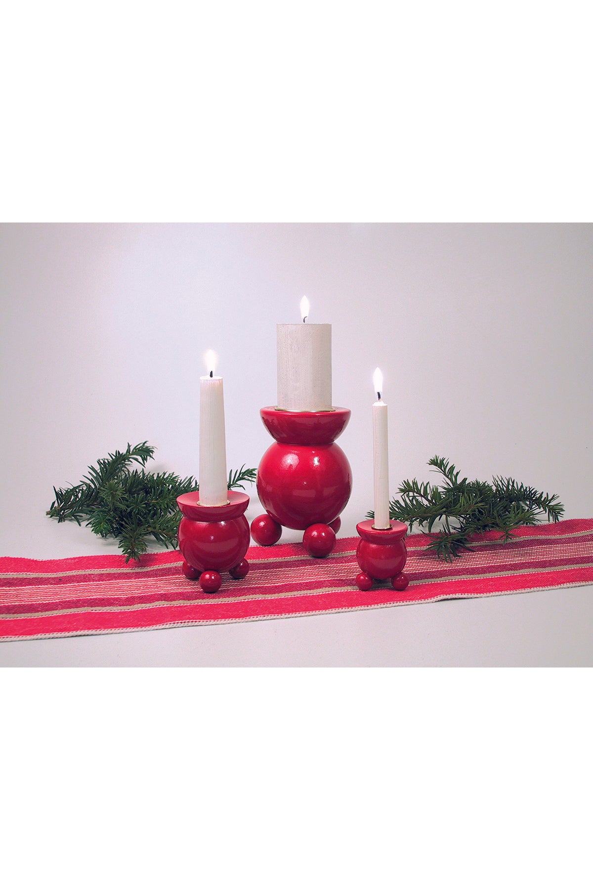 Wooden ball candle holder | Red